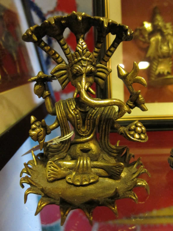 dokra figurine